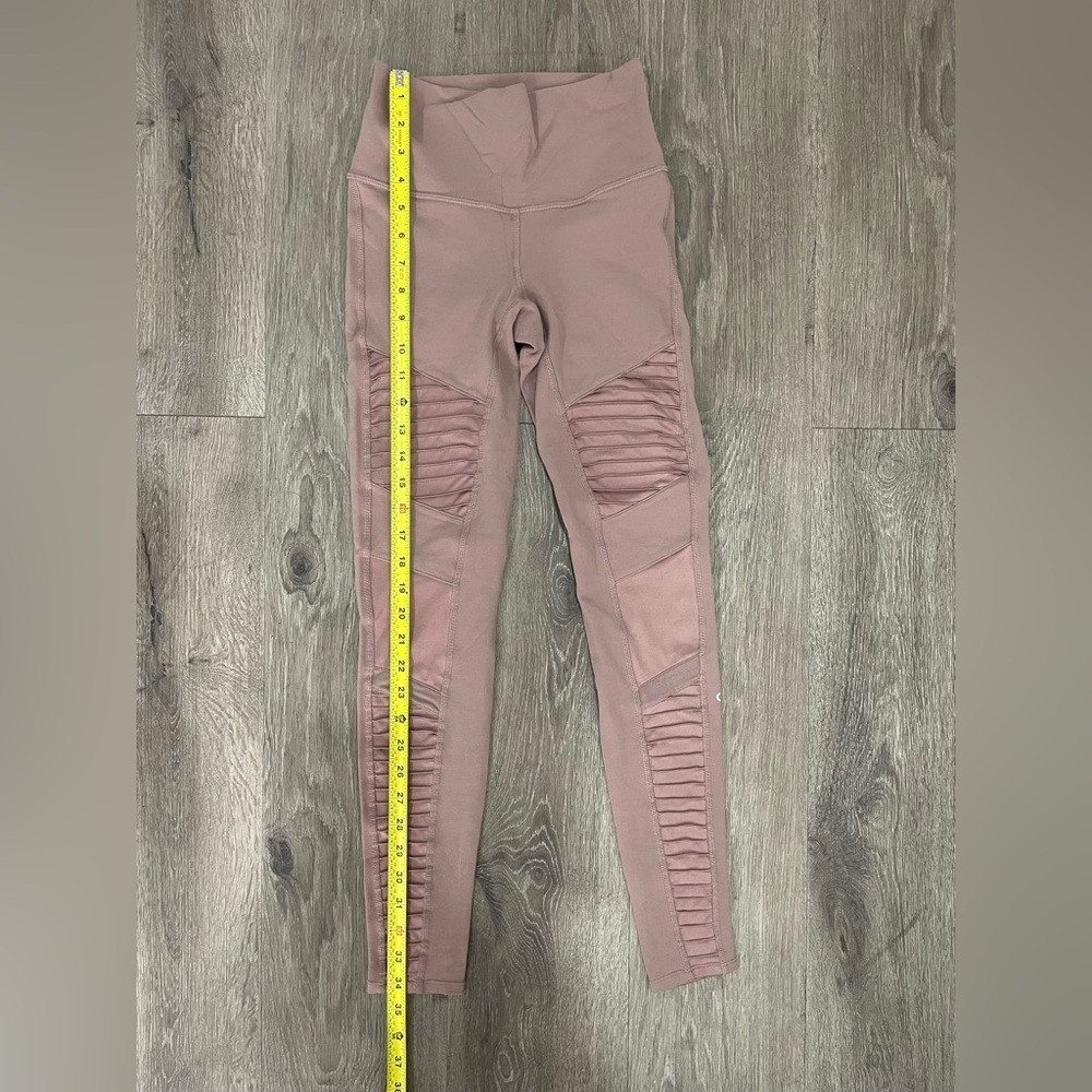 ALO Yoga Women’s Leggings Size XXS pink - Picture 2 of 7